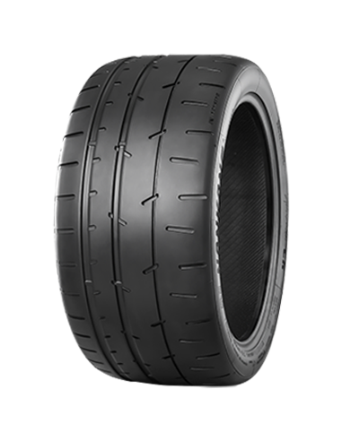 NANKANG | CRS | 245/40R18" plus qu'un jeu 